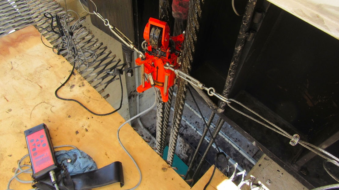 Non-destructive testing of a shiplift wire-rope assembly during a Pearlson inspection visit